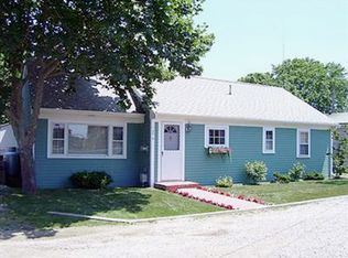 37 B Court St, Provincetown, MA 02657