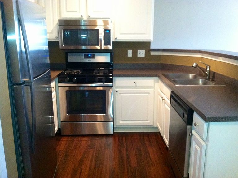 1519 Watkins Ln Naperville, IL, 60540 Apartments for Rent Zillow