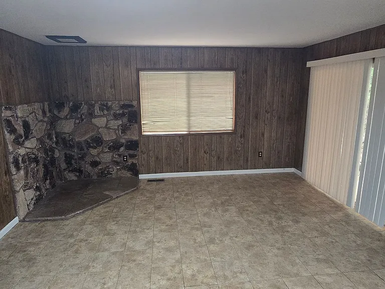 6721 Alva Ave — Photo 5