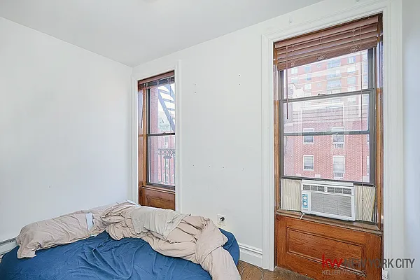 Rented by Keller Williams NYC | media 22
