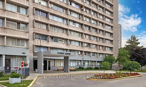 10 Sunny Glen Cres Photo 1