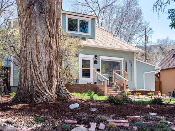 1122 Cooper Ave, Glenwood Springs, CO 81601