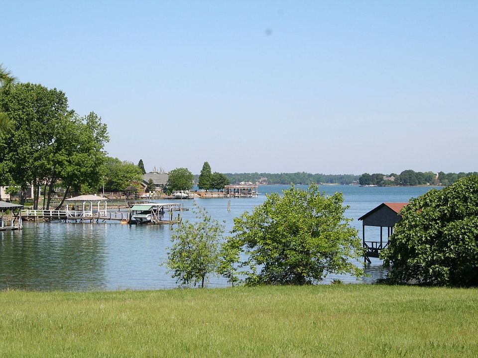 TRUE MULTIPLE YEAR ROUND WATERVIEWS, SPECTACULAR SUNSETS!