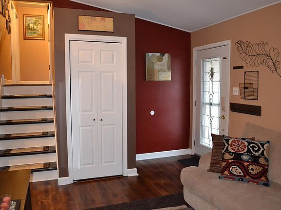 2nd image of 1311 Essex Dr
