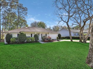 12833 Ridgemore Ln, Jacksonville, FL 32258