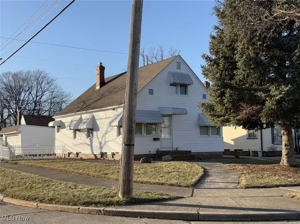 4162 W 58th St, Cleveland, OH 44144