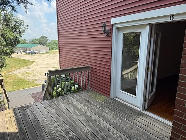 214 Wood St #15 — Photo 10