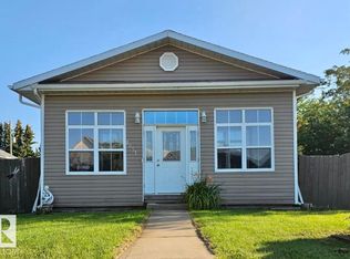 4831 53rd Ave, Tofield, AB T0B4J0