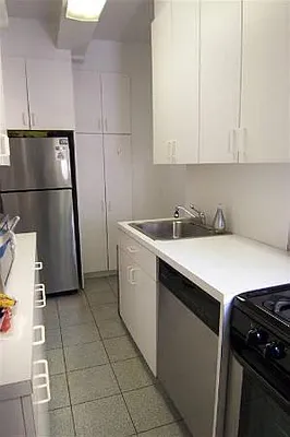Rented by Metropolitan Property Group | media 4