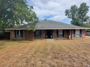 9675 Balboa Dr, Baton Rouge, LA 70810