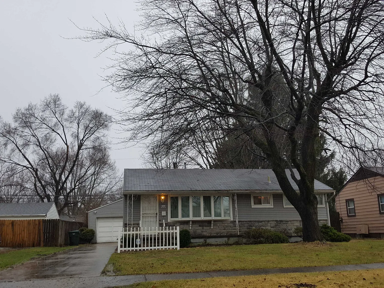 4569 Rodney Rd photo 1