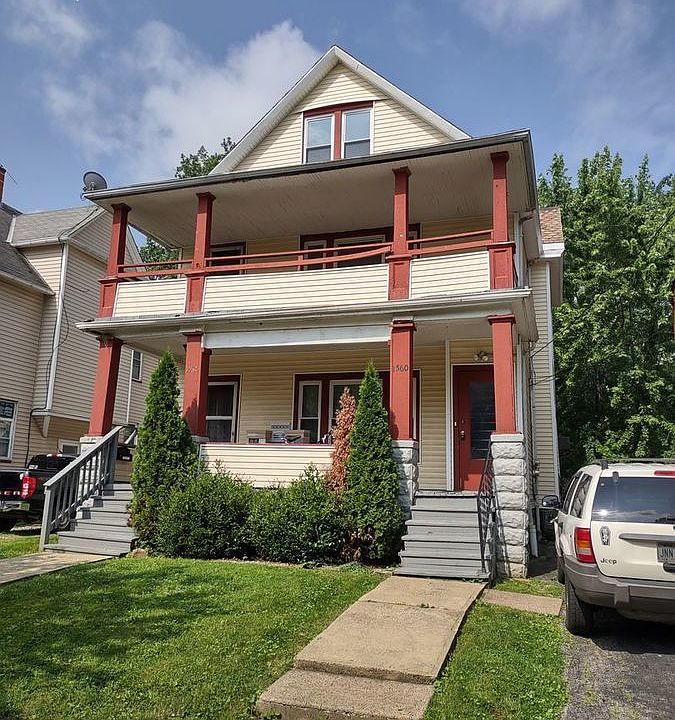 1st image of 1560 Lakewood Ave