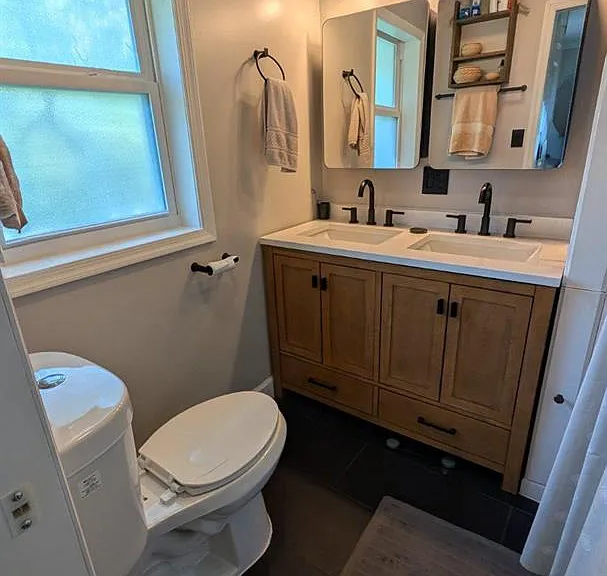 15715 Tierra Dr — Photo 11