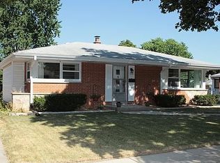 3322 S 91st St, Milwaukee, WI 53227