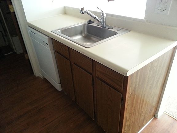 3rd image of 45 Cobbler Ln
