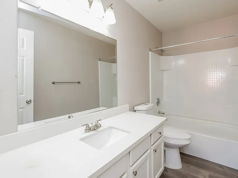 1517 Los Alamos Dr — Photo 15