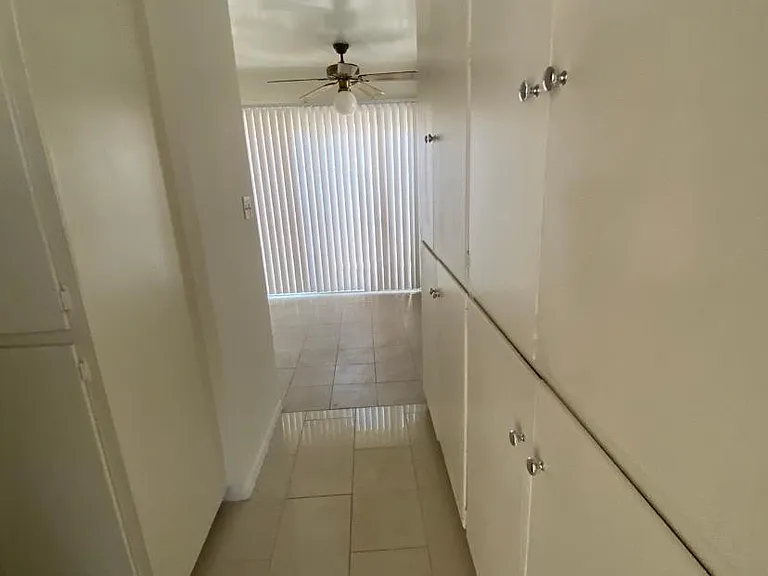 5817 Greenleaf Ave #A — Photo 10