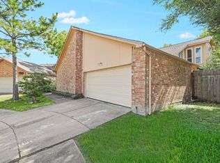 12407 Windy Wisp Ln, Houston, TX 77071