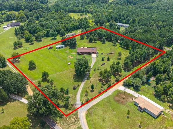 405 Jackson Rd, Arkadelphia, AR 71923