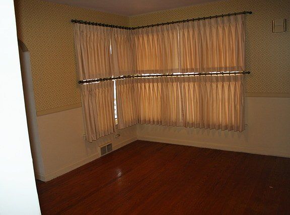 4th image of 618 Yale Ct