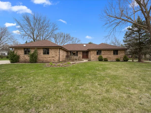 1308 Matanuska Trl, McHenry, IL 60050