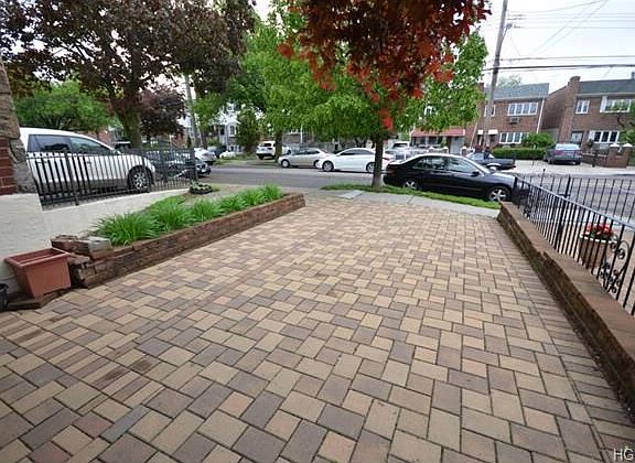 3rd image of 1527 Stadium Ave