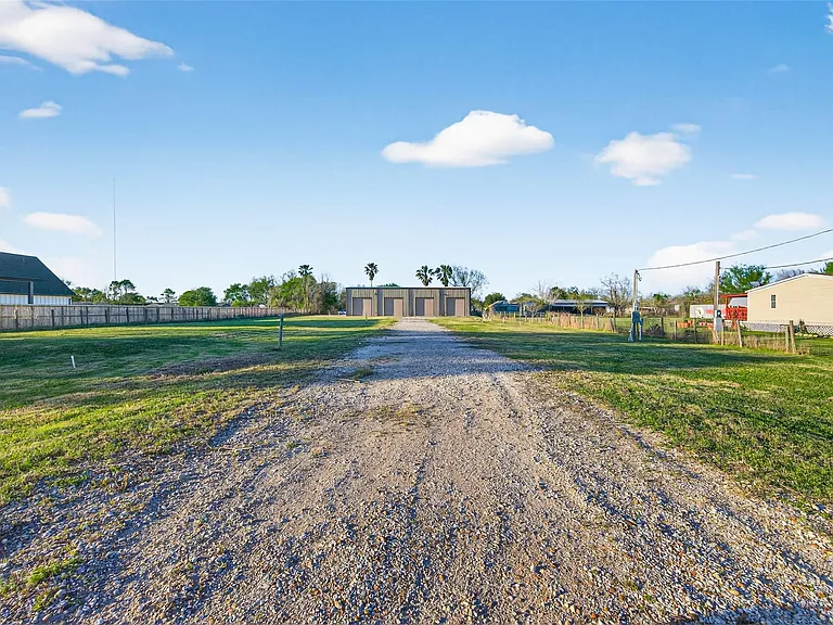 5901 County Road 675 #B — Photo 8