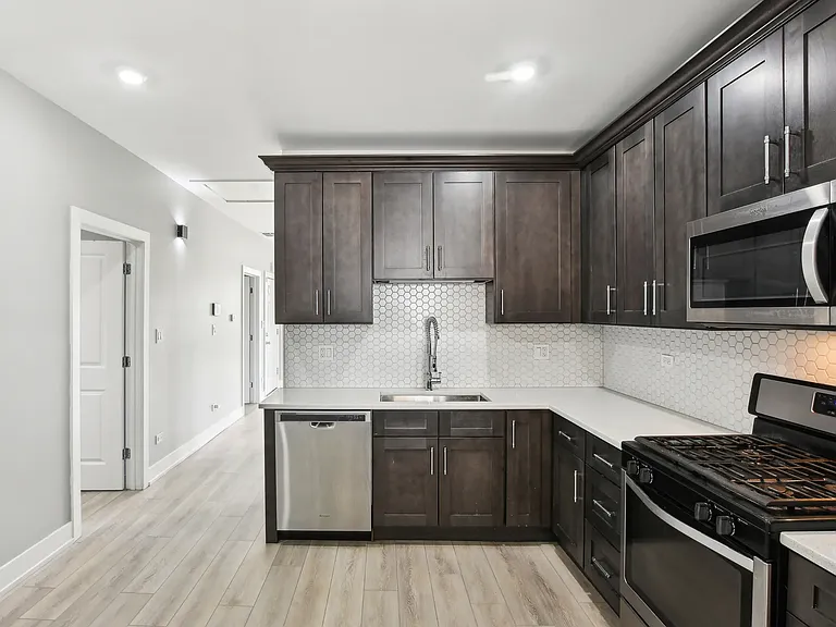 5964 W Iowa St #2 — Photo 12