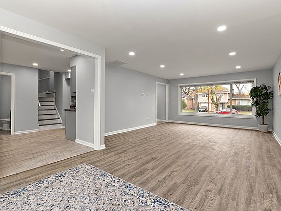 5th image of 14649 Parkside Dr