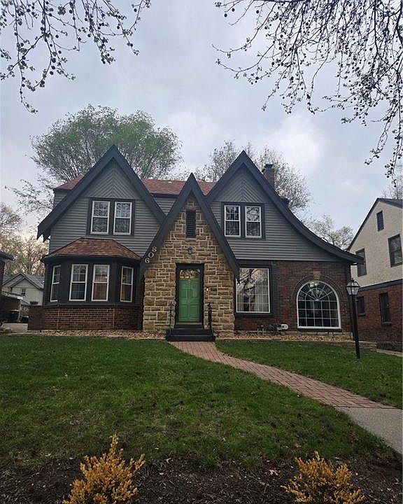 1st image of 608 E 72nd Ter
