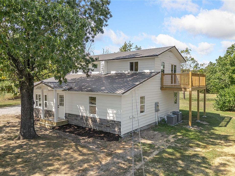 1st image of 8020 Orchard Point