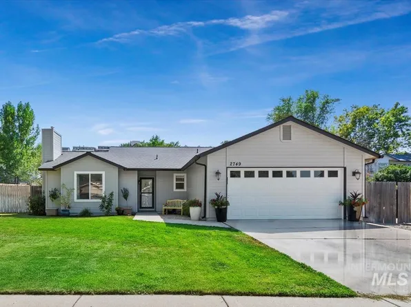 2749 E Mokena Dr, Boise, ID 83716