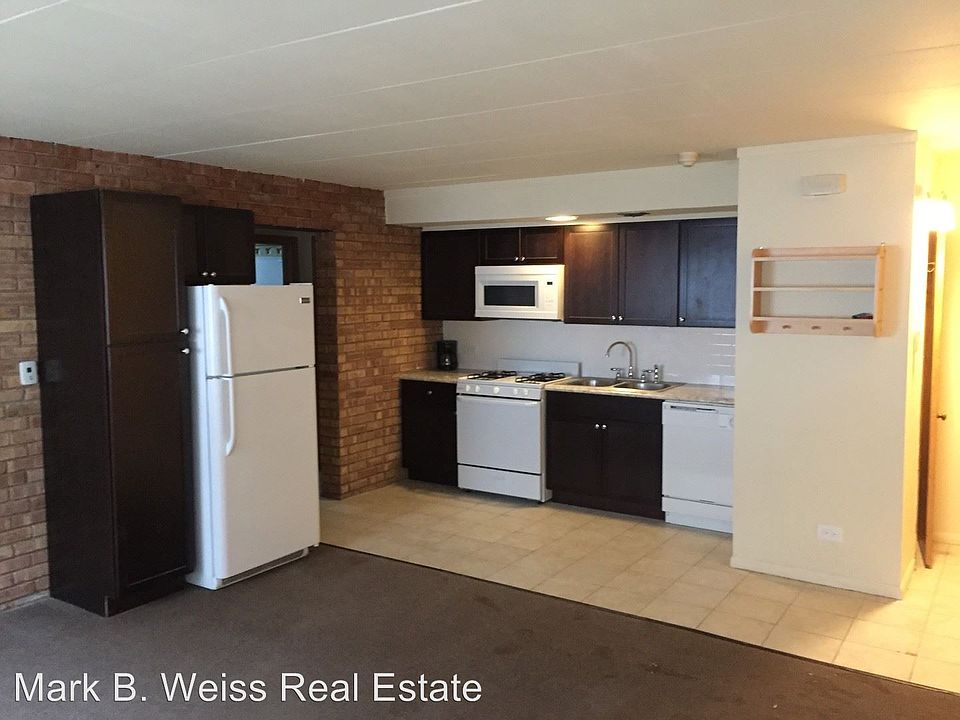 1st image of 1646 2nd St APT 4