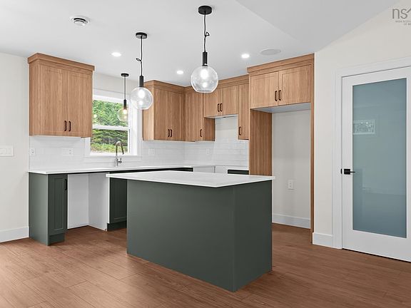 2nd image of 267 Bondi Dr
