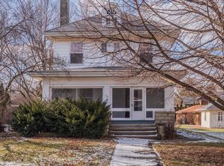 410 S Division St, Chenoa, IL 61726