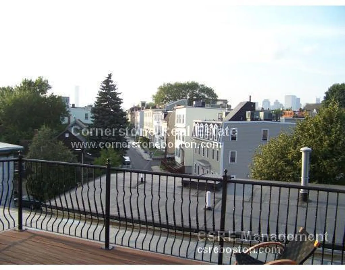 Building Photo - 44-46 Ward St #3G