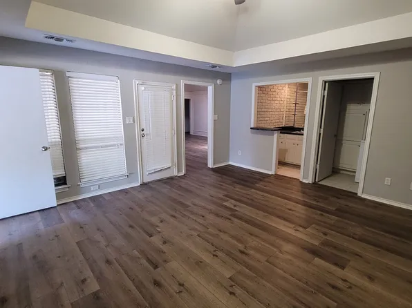201 S Lakeshore Dr, Rockwall, TX 75087