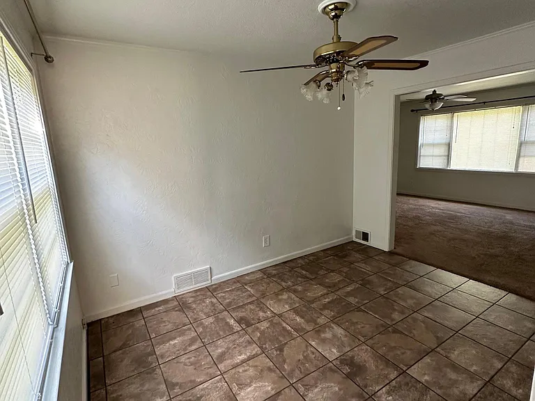 7642 High Dr — Photo 4