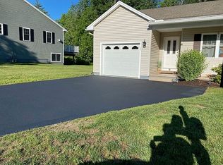 65 Silver Crest Ln, Greenfield, MA 01301