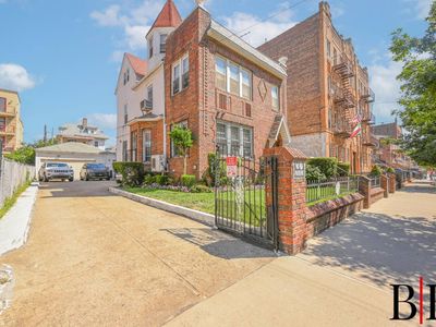 2219 83rd St, Brooklyn, NY, 11214