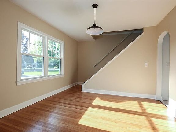 5th image of 59 York St