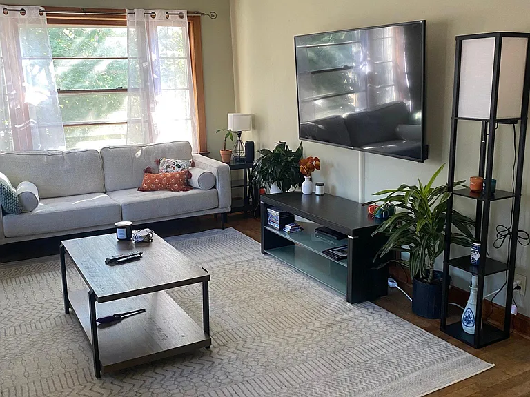 818 E Russell Ave #2 — Photo 10