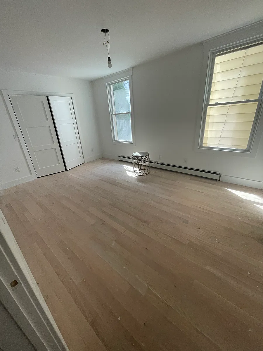 Building Photo - 23 47th St #1