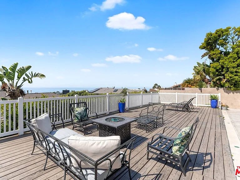 31518 Broad Beach Rd — Photo 6