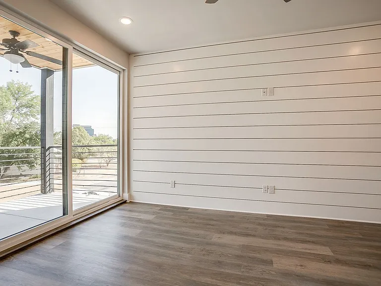 2323 Benbrook Blvd — Photo 31