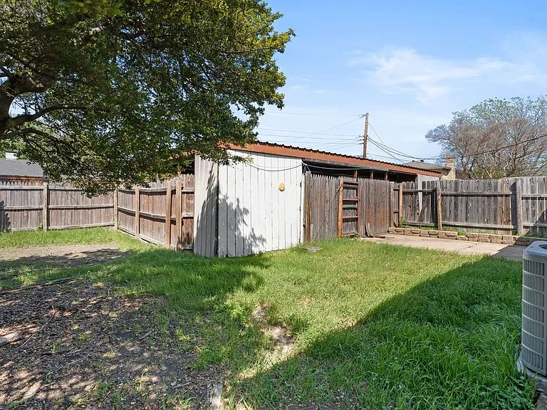 15839 El Estado Dr — Photo 20