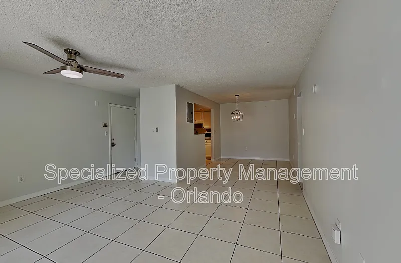 310 Cherokee Ct — Photo 4