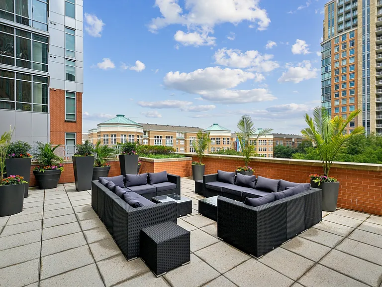 The Avant at Reston Town Center — Photo 26