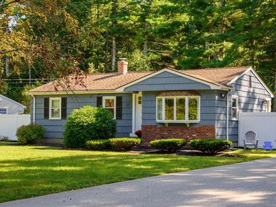 27 Chestnut Rd, Pembroke, MA, 02359