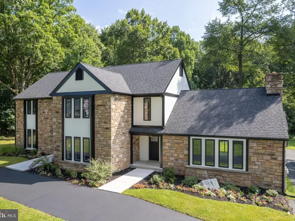 701 S Pine St, Langhorne, PA 19047